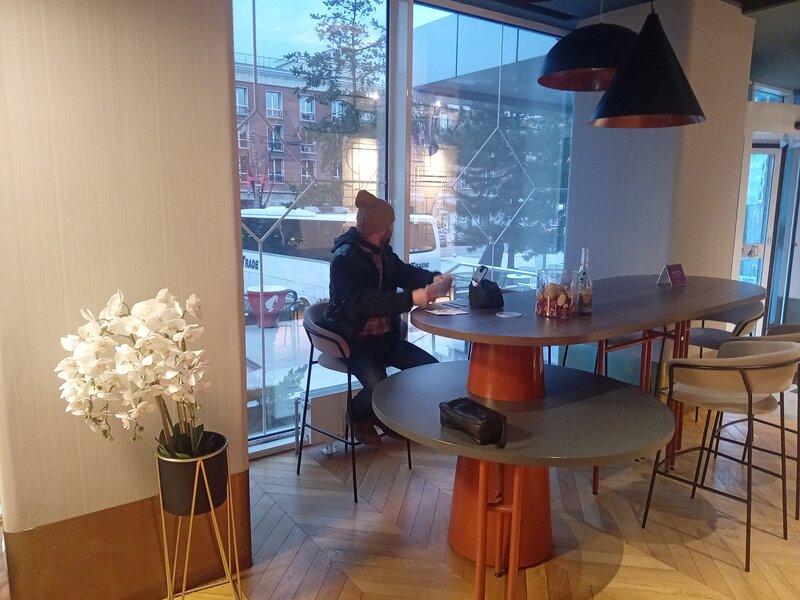 Tanar  38 ani din Bucuresti imi caut jumatatea,